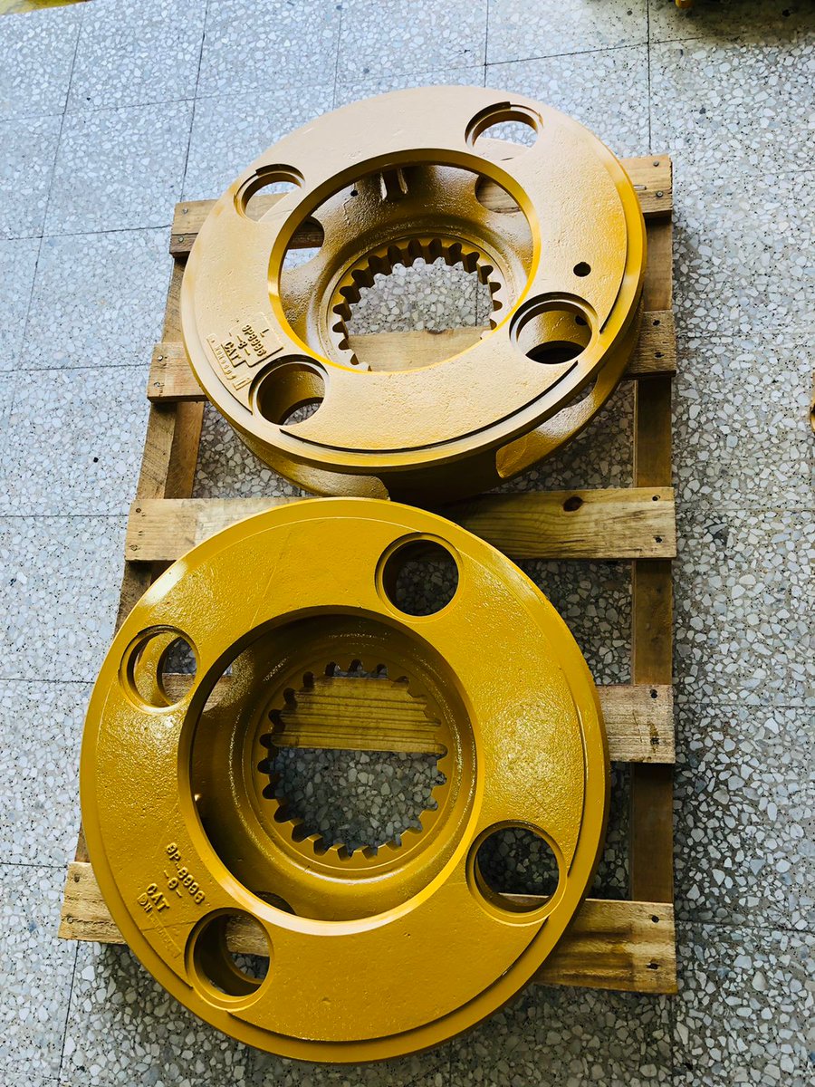 alburhanspares's tweet photo. Part No : 9P-8996
Des :  CARRIER FINAL DRIVE GP-PARTS 

TRACK-TYPE TRACTOR DOZER
10 10C 10S 10U 11 11SU 11U D10 D11N D11R

#catfinaldrive
#catd11r
#catdozer
#catd10
#catdozer

WhatsApp : +971 52 2913420
Mail : sumair@alburhanspares.com
Website  : https://t.co/mapTHYiXvB https://t.co/zirjVgIy76