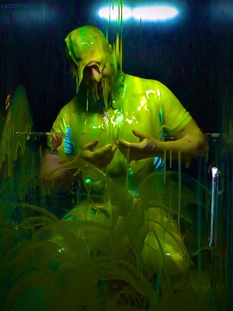 StephenAHayes's tweet photo. Dump your load: Ended up looking like a builders radio #tanking #gunging #gunge #gunged #gameshow #loser #bleachers #polo #braces #wrecked #humilation #gunk @BroadcastThisTV #customsession https://t.co/RppBrtaT6g