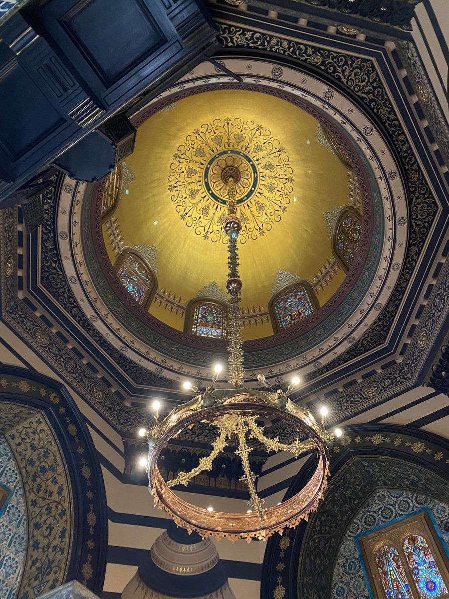 GSwaffield's tweet image. Gorgeous renovations @LeightonHouse_  that light and those turquoise tiles! Well worth a visit @RBKC 💙💙💙