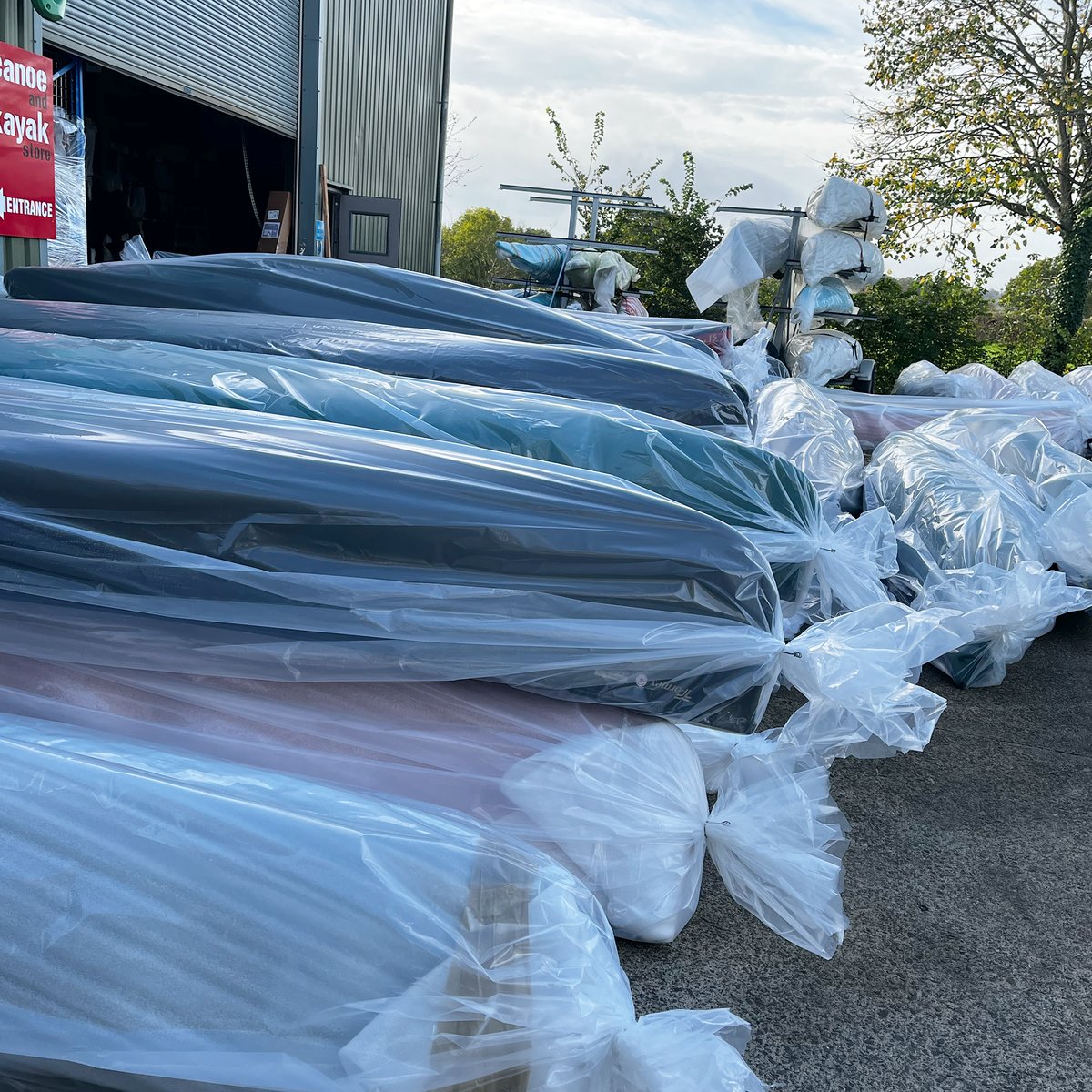 CanoeKayakStore's tweet photo. What a lovely sight! 
Our Esquif T-formex Canoes have arrived! 🚣
Now for the hard part, where do we put them 😅
Click for more info:👇
https://t.co/trcZdOQGN0
#canoeandkayak #Esquif #Esquifcanoe #canoeing #paddle #watersportsretailer #canoeshipment #canoedelivery #canoe https://t.co/4mtgnP7PET