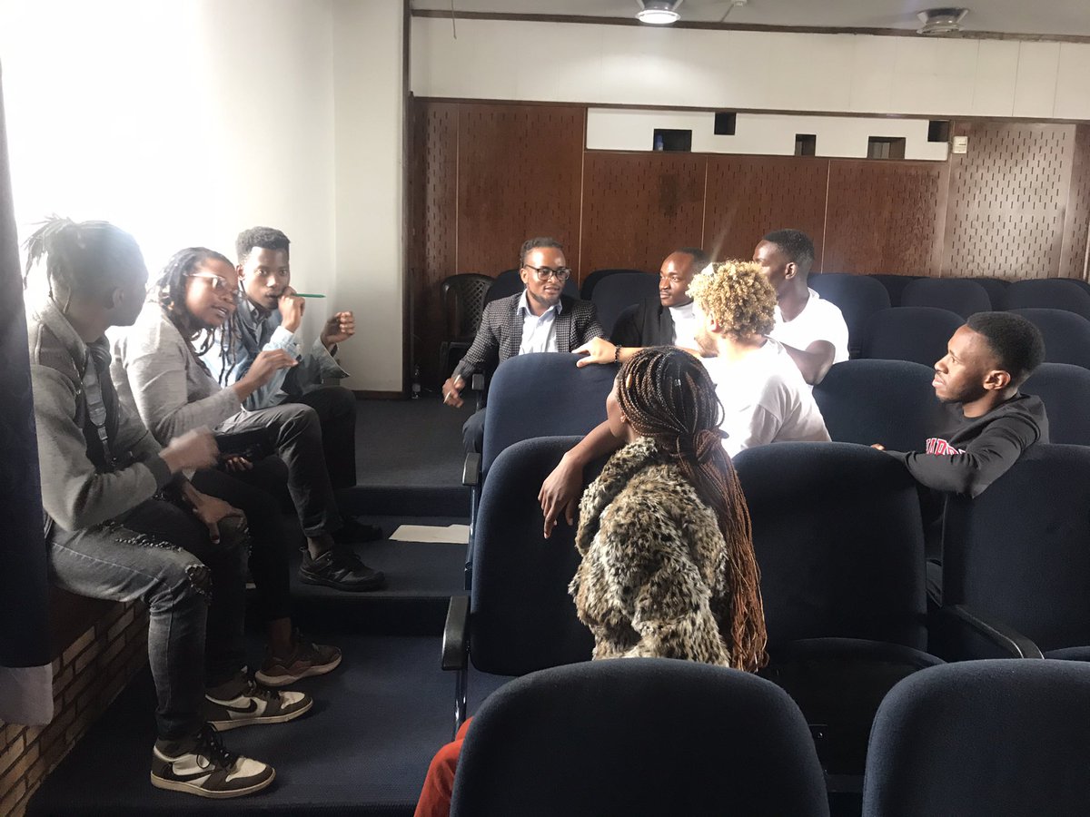 ActionHubZw's tweet photo. DAY 2 OF THE CREATIVE CLIMATE JUSTICE WORKSHOP

A break-out session for creatives to create content on specified topics relating to climate change.

#ROOM #ClimateJusticeNow @hivosrosa @AfricaCrossroad @simukacomedy https://t.co/GCCrH2EIWp