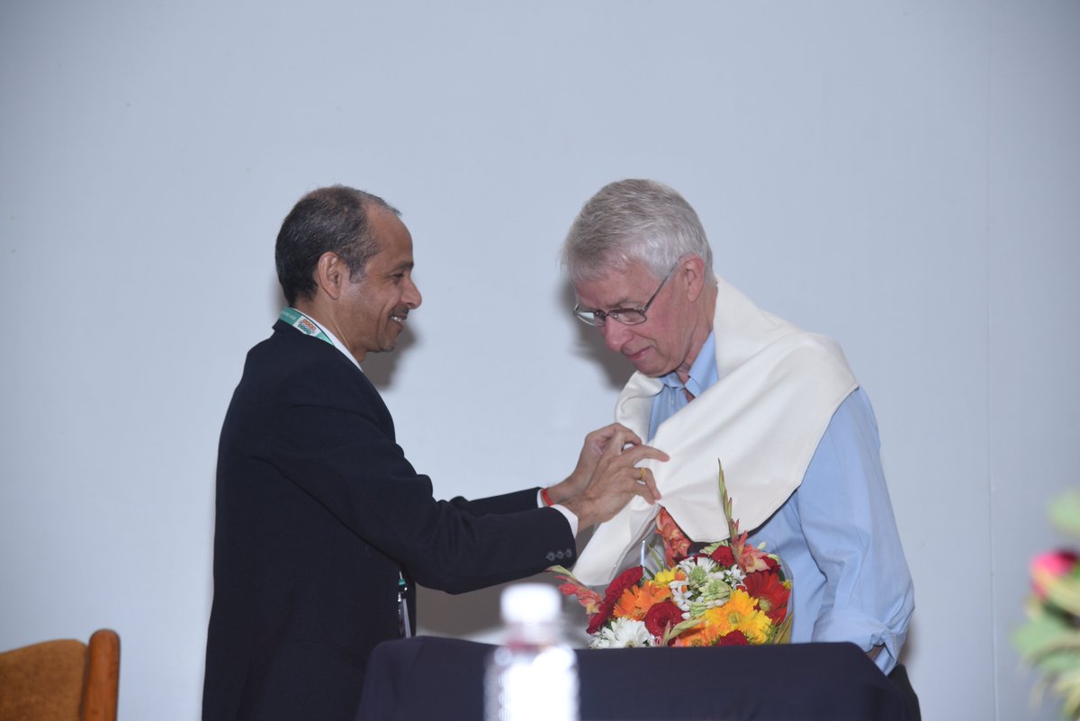 csir_ncl's tweet photo. Prof. Sir Richard Roberts, 1993 Nobel Laureate in Physiology, inaugurated the “16th International Conference on the Science and Technology of Polymers and Advanced Materials through Innovation, Entrepreneurship and Industry” @CSIR_IND @AshishLele3467 @IISERPune @UnivOfPune https://t.co/Xk9Ypn1Ujk