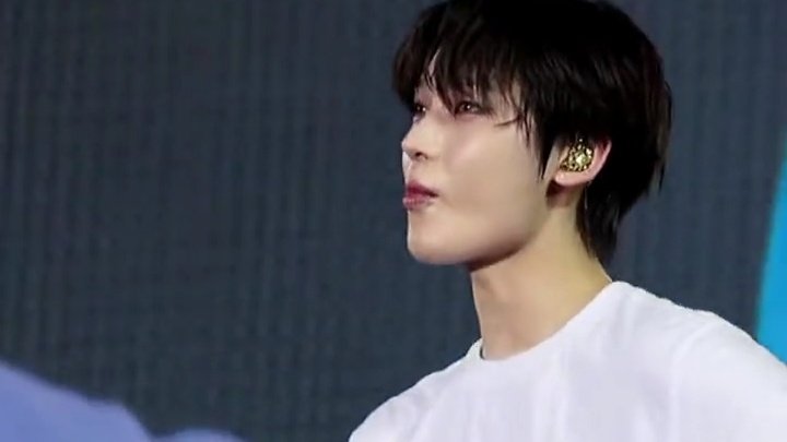 goldenksunoo's tweet photo. he's so attractive fck

#MAMAVOTE #enhypen https://t.co/iX6ZYuzBCm