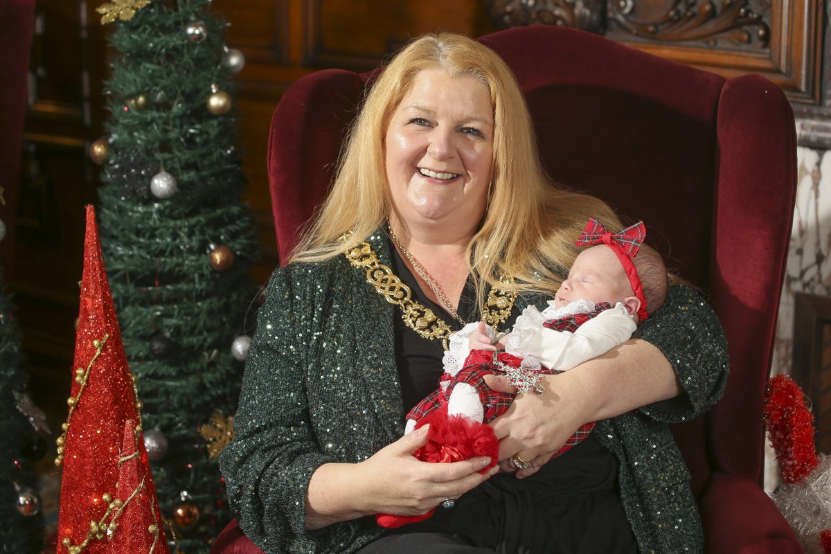 Baby's First Christmas is back for 2022 🍼 🎄🎅 The first 250 babies registered will be invited to a special event in the City Chambers on Sat 10 Dec, with our @LordProvostGCC. Only available to babies that live within the Glasgow boundary. Register 👉 glasgow.gov.uk/bfc