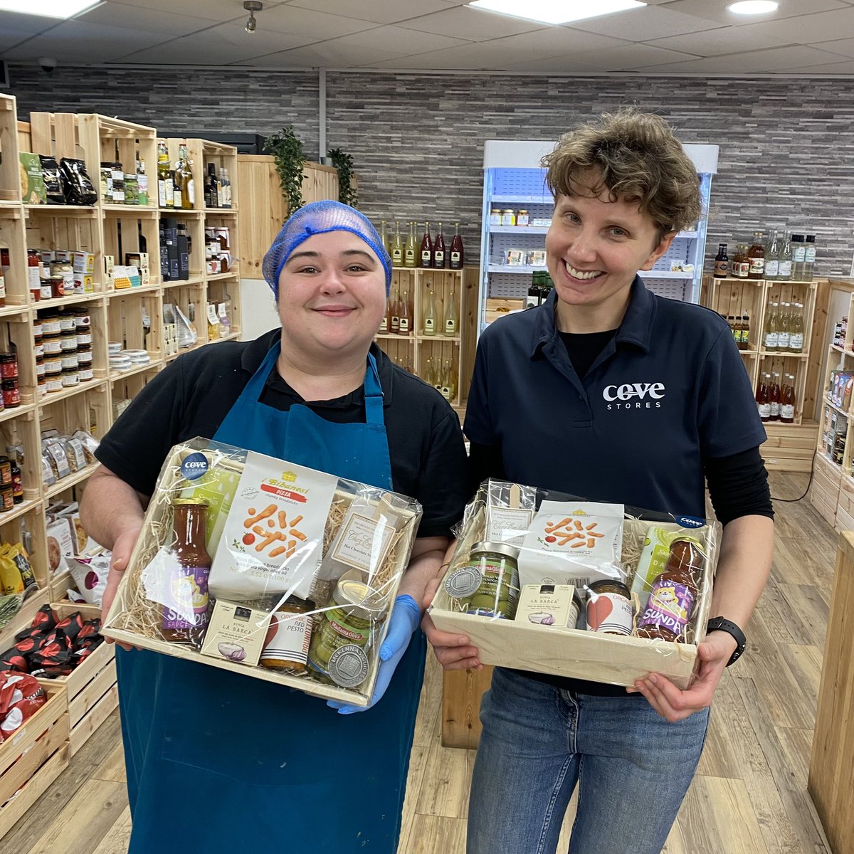 We simply couldn’t pick best dressed for our staff Halloween costumes on Monday! 

Here’s the lovely Christine &amp; Ines with their Cove Stores Hamper prize 🎁 And not forgetting Adam who also won big but is enjoying his day off today 😊

Best team ever 🤩