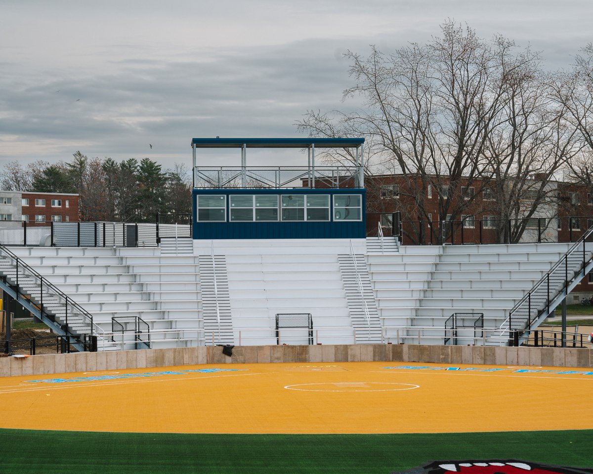 Maine_Softball tweet picture