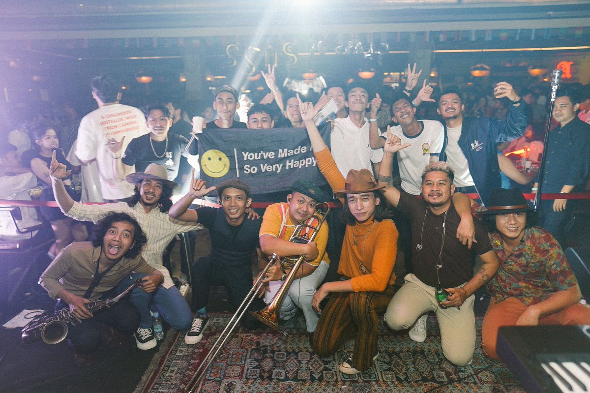 SISITIPSI tweet media