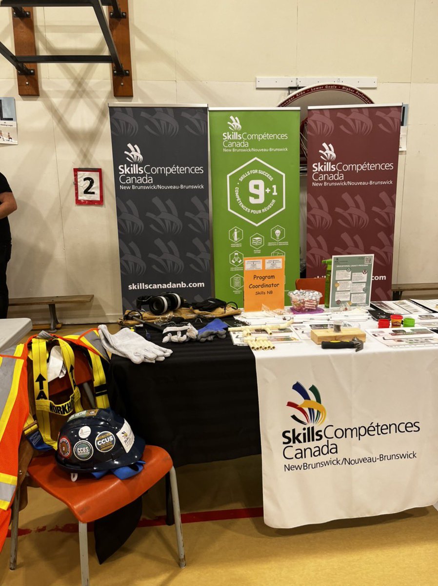 SkillsCanadaNB's tweet photo. Today we are excited to introducing careers in Skilled Trades and Technologies to K-5 students at Fairvale Elementary School! One of the many activities this week celebrating National Skilled Trades and Technology Week. https://t.co/RPvF0VVJen