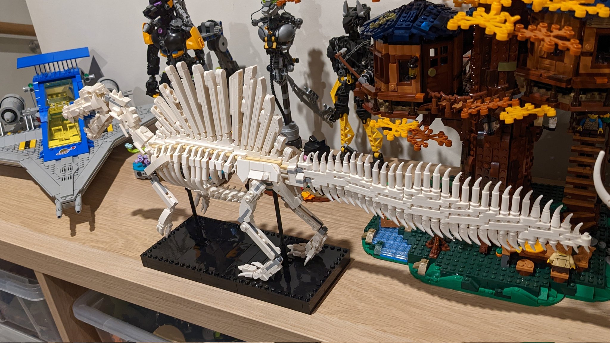 LuckyVorpal on X Here s the finished V1 of my custom Lego Spinosaurus Aegyptiacus skeleton Lego spinosaurus Legodinosaur https t vCMvKTE7ps X