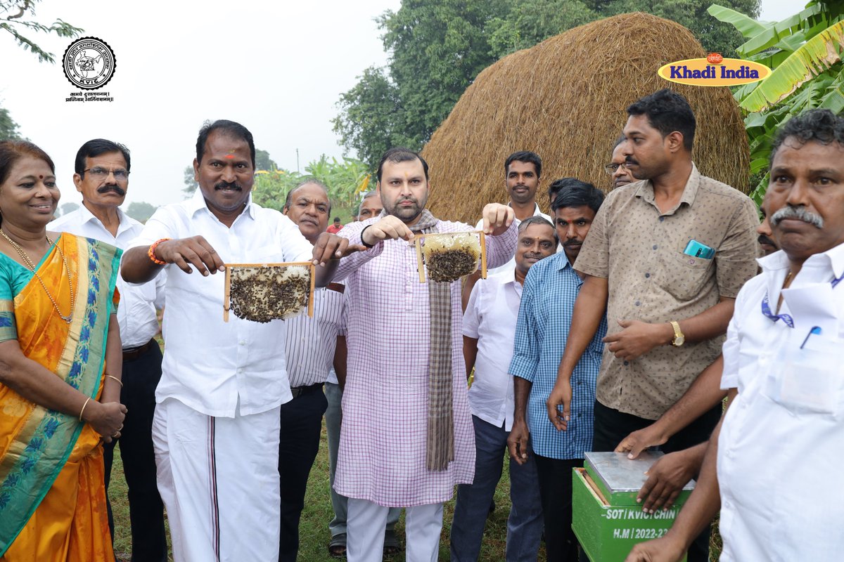 kvicindia's tweet photo. #HoneyMission program was launched by Hon'ble Prime Minister Shri @narendramodi Ji to make villagers self reliant and self sufficient under the Vision of #AatmanibharBharat.
This vision became reality and now the villagers are self reliant and can produce purest honey for people. https://t.co/6iMkuPX5Ra