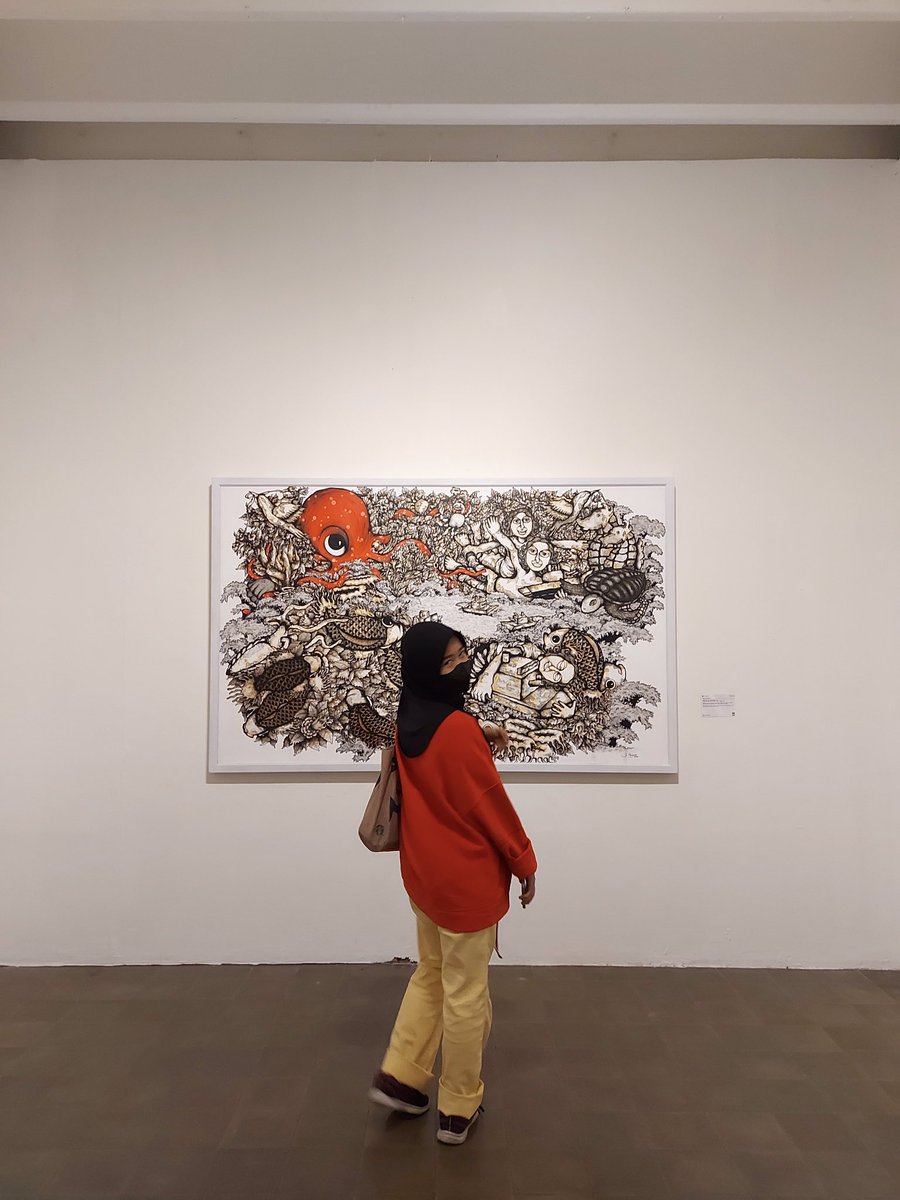 nidaaa_pdf's tweet photo. Akhirnya ke pameran lagiii sama orang baruu https://t.co/f94sMp1ZUT