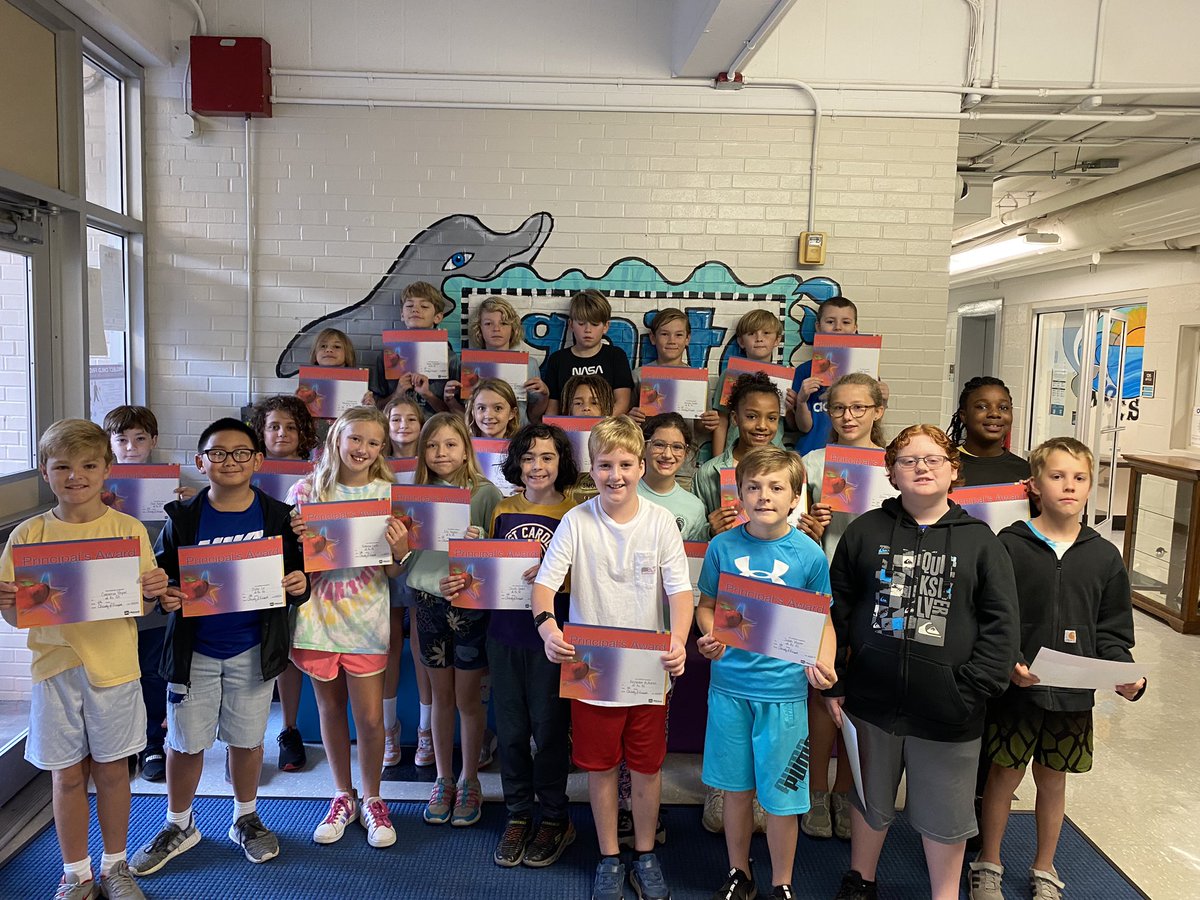 Morehead Elementary School at Camp Glenn tweet media