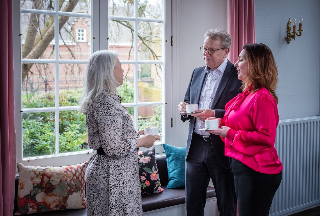 Eind deze maand, op 29 november, organiseert de RB-community Vrouwen in de fiscaliteit haar eerste netwerkbijeenkomst. Wil jij ook alles leren over een 'Strategie met ballen' van spreker Theo Thomas en netwerken met andere fiscalisten? Meld je dan nu aan! bit.ly/3UfF0Vo