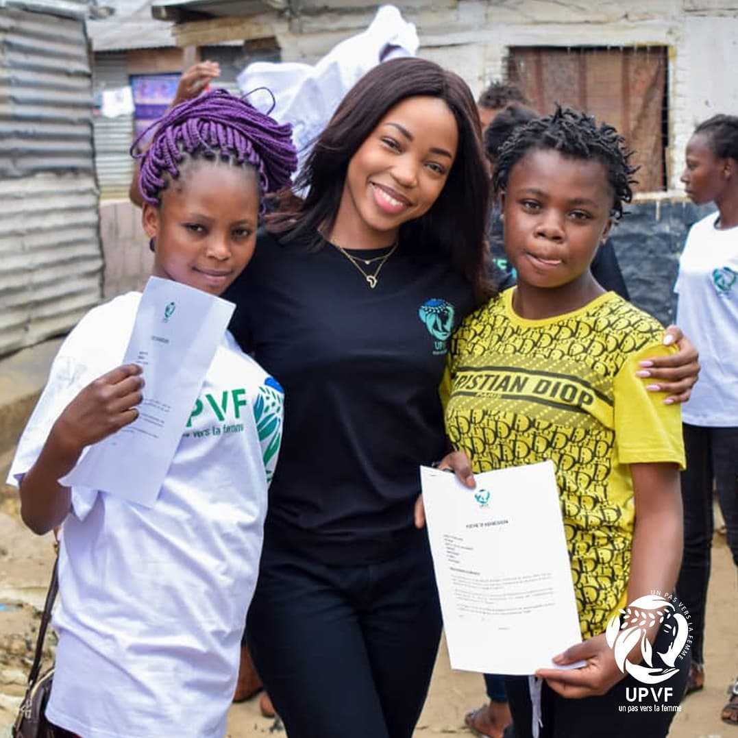 Upvf_ong's tweet photo. #UPVF en chiffre cette année

5 jeunes filles mères en formation à l'INPP en #esthétique, #couture et #culinaire 

7 enfants scolarisés sur fond propre et à l'aide de notre partenaire Mbote Fondation 1/2 https://t.co/TyXe0L305H