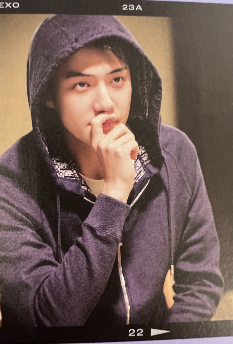 FgjBOjmaYAE2Zi1?format=jpg