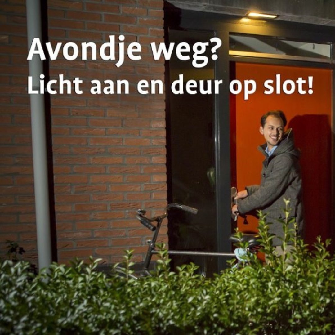 Donkere dagen. Bent u thuis?
🔦 Voorkom woninginbraak en laat merken dat u thuis bent!
🔦 Niet thuis? Laat een lichtje aan.
Benieuwd naar wat het meest gestolen wordt? En hoe een inbreker het vaakst binnen komt?
Check inbraakchecker.nl en test jouw kennis over inbraken.