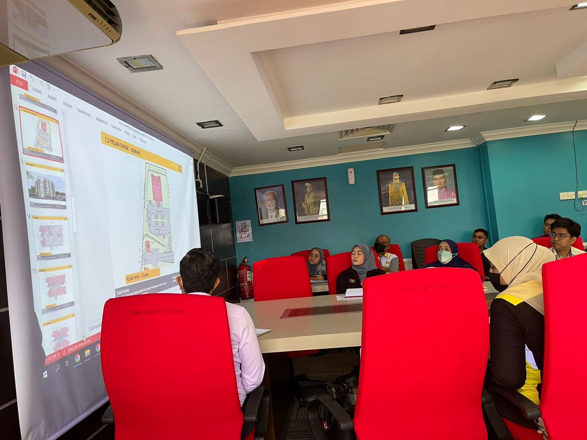 uprkscke's tweet photo. Mesyuarat pra pembinaan- projek depot imigresen kemayan,pahang @JKRElektrik @ckepahang https://t.co/gTQMlCECMx