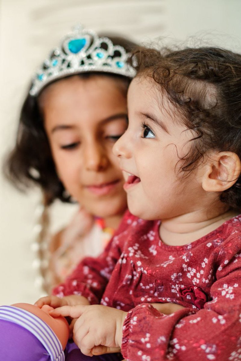birumutisigim's tweet photo. Canım ablam, seni çook seviyorum. Seninle parklarda koştuğum ve elinden tutup okuluna gideceğim günleri çok merak ediyorum
O günlerin bir an önce gelebilmesi için desteklerinize çok ihtiyacım var Lütfen sesimi duyun abilerim, ablalarım
Deniz Baykal #gramAltın #ögretmeneylemde https://t.co/rrk7ZoM7b4
