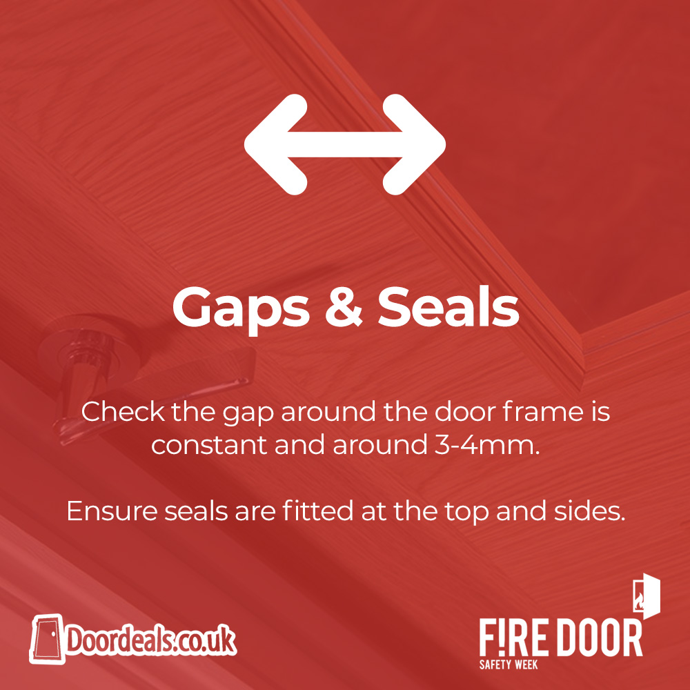 🚪 Fire Door Safety Week: Gaps & Seals! 🔥 It's important to check the gap around the door frame is constant and no more than 3-4mm. Always ensure seals (intumescent strips) are fitted at the top and sides. @FDSafetyWeek #FDSW22 #firesafety #firedoors @BritWoodFed