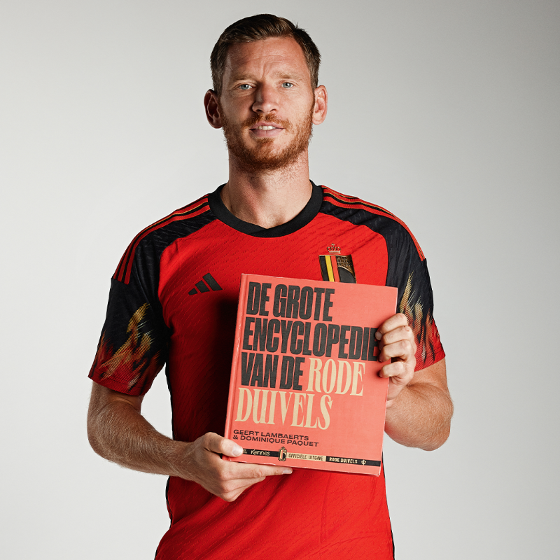 BelRedDevils's tweet photo. Over 700 players and 800 games in one unique book. Discover our full history in our new encyclopedia. 🤩📚 #DEVILTIME
