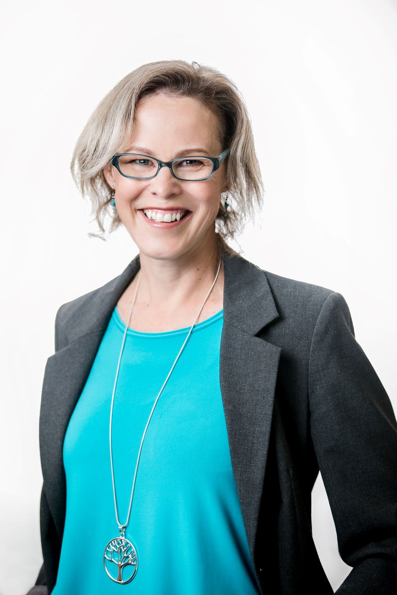 Sci_Mindfulness's tweet photo. New interview with Dr. Linda Carlson, Professor of Psychosocial Oncology at the University of Calgary, shares her knowledge about the field of psychosocial oncology and how mindfulness can help.

https://t.co/XA44I7fRlQ https://t.co/bFBiGARokO
