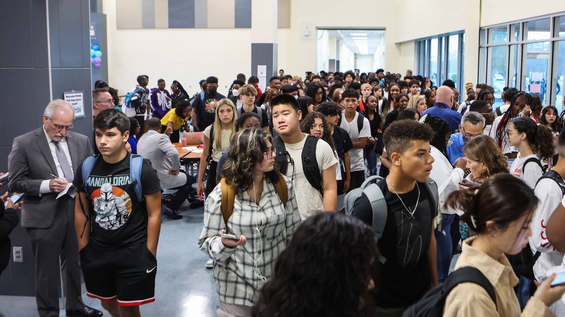 Great to hear more from @CMSboard student advisor candidates Annie, Carlos, Conall, Kendall, Laksha, Lily, Malachi, and Samantha. Thank you @ObserverOpinion @theobserver for spotlighting young leaders and their perspectives, ideas and solutions!