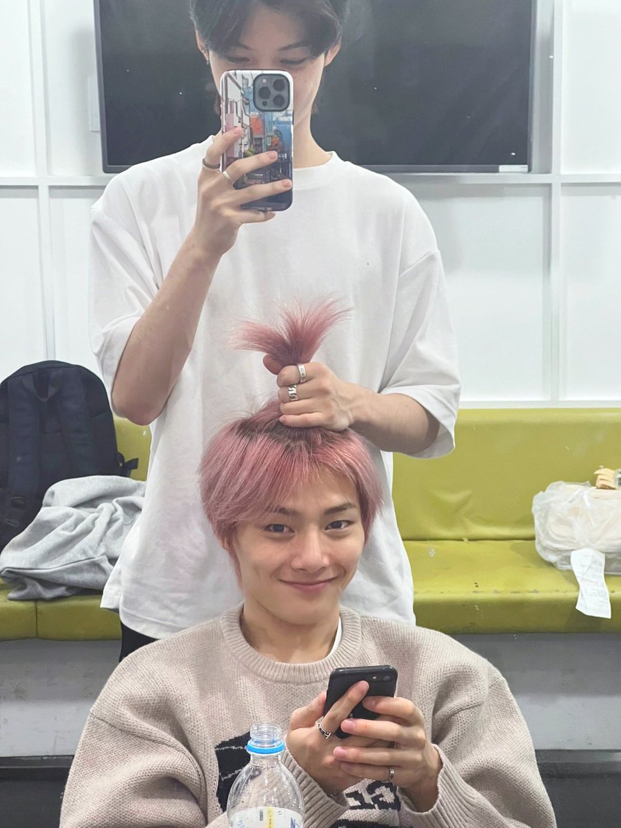 lijuanne28's tweet photo. @from0T8 #Straykids #MAMAVOTE https://t.co/oJG7mEe23I