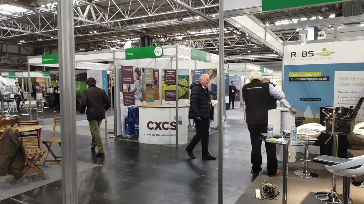 ThePrettyThing5's tweet photo. Looking forward to an interesting &amp; inspiring day @Farm_Innovation https://t.co/n8RDeA9o8W