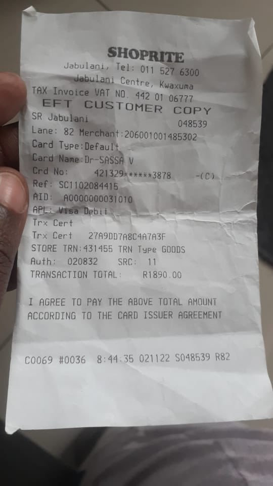 @Shoprite_SA Jabulani mall gave my 60 year old Aunt R1600 worth of fake notes,when she went back they said it has nothing to do with them @2022AFRICA