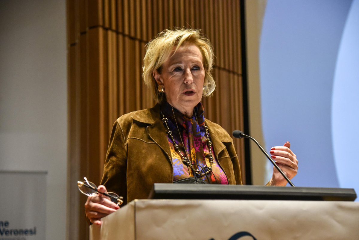 Agenzia_Ansa's tweet image. L&apos;impegno dei mesi scorsi sul Covid &quot;ha portato la Lombardia ad essere tra le prime aree al mondo per adesione e copertura: un successo di cui essere fieri e che ora viene messo in discussione da provvedimenti che non condivido&quot; ha aggiunto Moratti. #ANSA