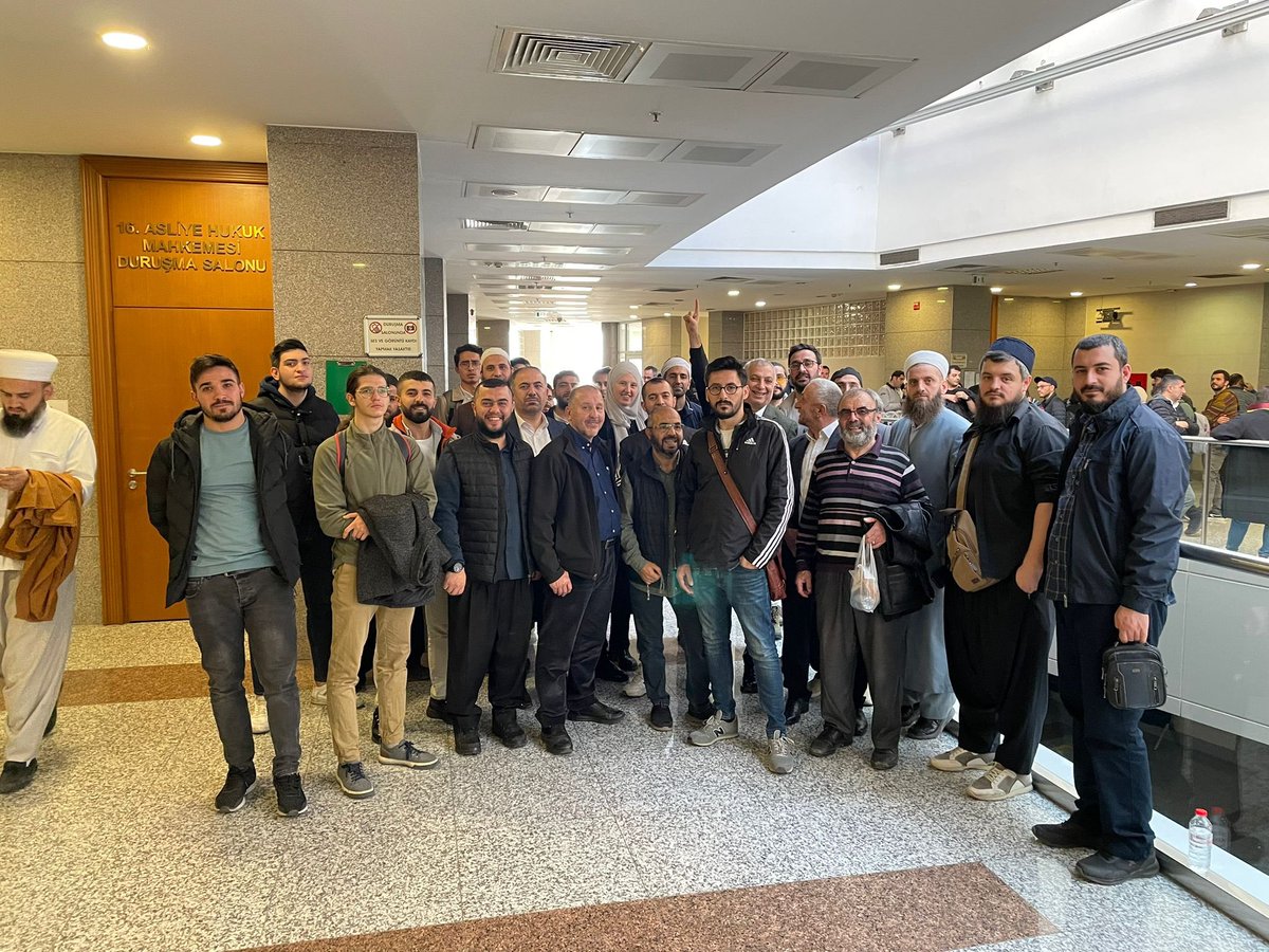 erdal_elibuyuk's tweet photo. Tarlabaşı Toplum Merkezi’nin kapatılma davasındayız! 

Bunun gibi ülkemizde 250’den fazla yapılar var.

Kirli hesapları dudak uçuklatacak cinsten. 

Çocuk istismarcısı dört harflilerin pislik yuvası, 

#TTMkapatılsın https://t.co/P61fl6N3E6