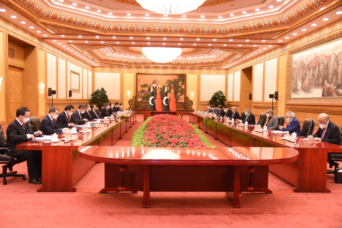 youthvisionnews's tweet photo. Beijing: Prime Minister Muhammad Shehbaz Sharif and Premier of People's Republic of China H.E Li- Kiqiang in a delegation level talk 2.
@CMShehbaz
@PakPMO
#Beging https://t.co/IvNqUgDOcv