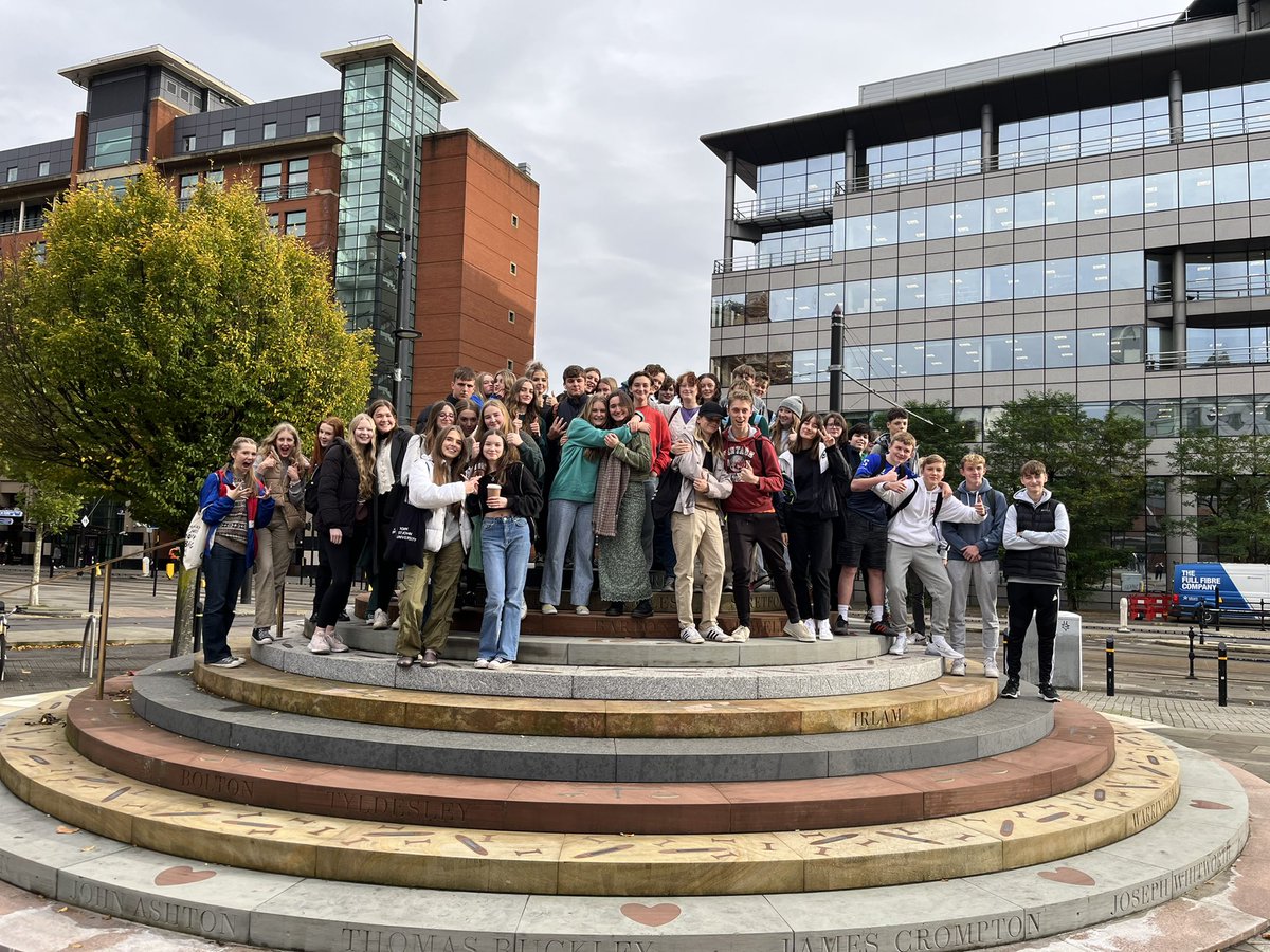 Peterloo memorial #groupphoto @manorceacademy