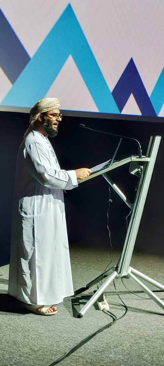 mtcitoman's tweet photo. 🔸كلمة د سلطان بن سالم اليحيائي 
عضو لجنة تنظيم سباق عمان للبرمجة يتحدث عن إحصائيات المسابقة
#سباق_عمان_للبرمجة #مسابقة_الخليج_للبرمجة https://t.co/hVZyG2yPtS