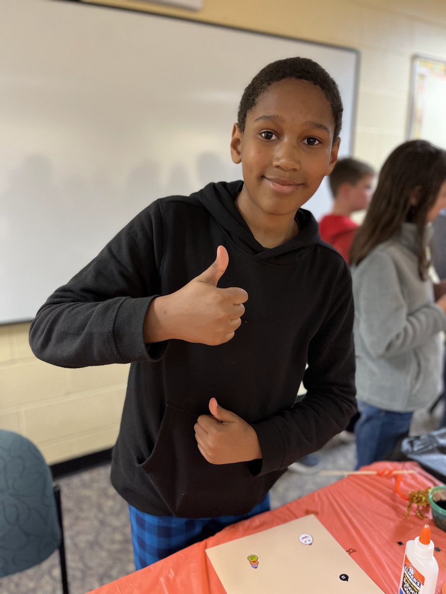 TammyReich's tweet photo. Activity Night at Creekside was a hit! @DreadStrong https://t.co/2iPxK1qUaT