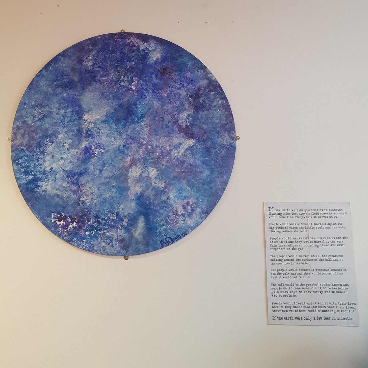 SwanseaMAD's tweet photo. We are thrilled to have Paula Denby's 'Glimpse' Collection now on display at #SwanseaMAD. Paula's work is heavily influenced by her experiences in the beauty of nature. Come down to view these beautiful pieces. #LocalArt #Art https://t.co/GfHyaXrs5W