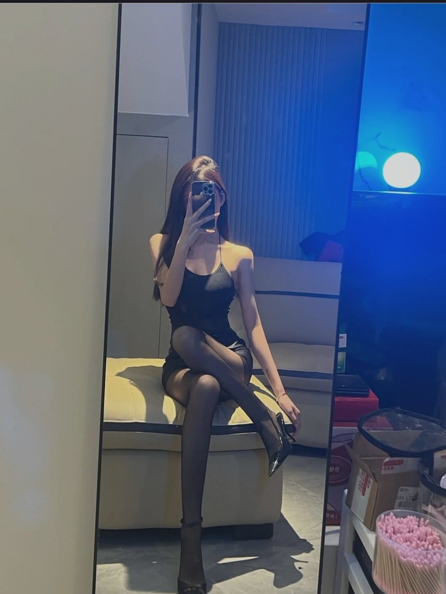 Marchel20004277's tweet photo. B it's very tight. Can you hold on for ten minutes
#德州线下 
约 https://t.co/PKA0ll47dT