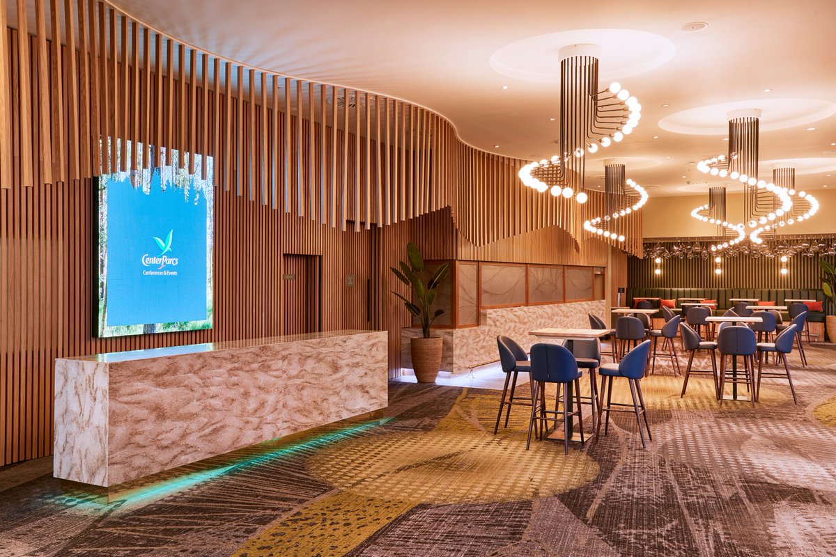 During November we're excited to be showcasing The Venue, our fabulous refurbished conferences and events space at Woburn Forest. This week take a look at our blog where the team shares our five favourite features of the refurbishment.   bit.ly/3DTaxat
