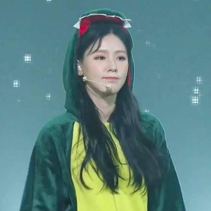 PatriciaCastle_'s tweet image. #BABYBOP #NeverlandSelcaDay 🦖