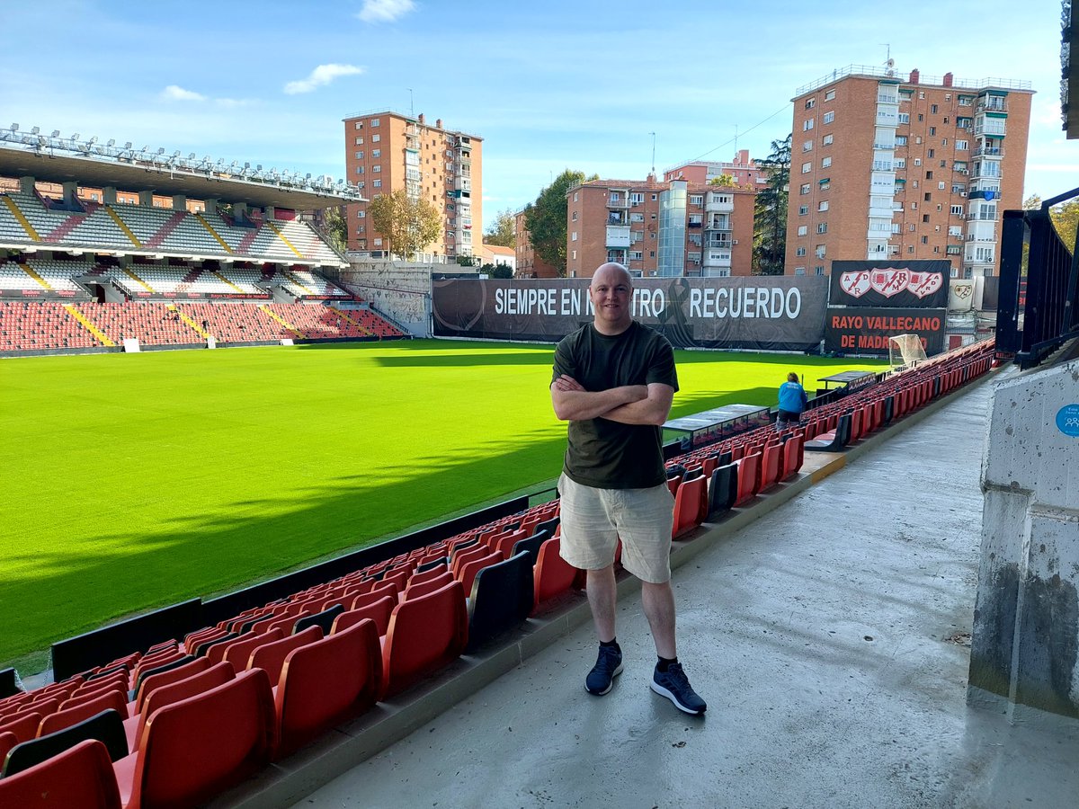 ruchillbhoy79's tweet photo. Just skipped into Rayo Vallecano stadium for a wee photo opportunity 
#celtic #celtsontour https://t.co/QT9tqkIBtF