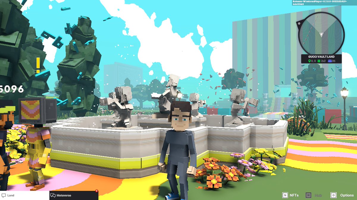 FiyPol's tweet photo. @TheSandboxGame 🍓 #GucciVault in  #TheSandbox https://t.co/0aVCZrMGnj