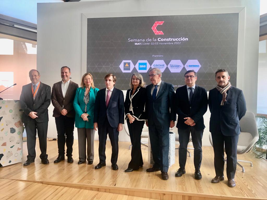 Inauguramos la <a href="/SemanaC_MATCOAM/">Semana de la Construcción MATCOAM</a> , el encuentro de la #innovación en la #edificación, organizado por el 
<a href="/COAMadrid/">COAM</a> 
📍Os esperamos en el puesto E02 en el <a href="/matcoam/">matcoam</a>