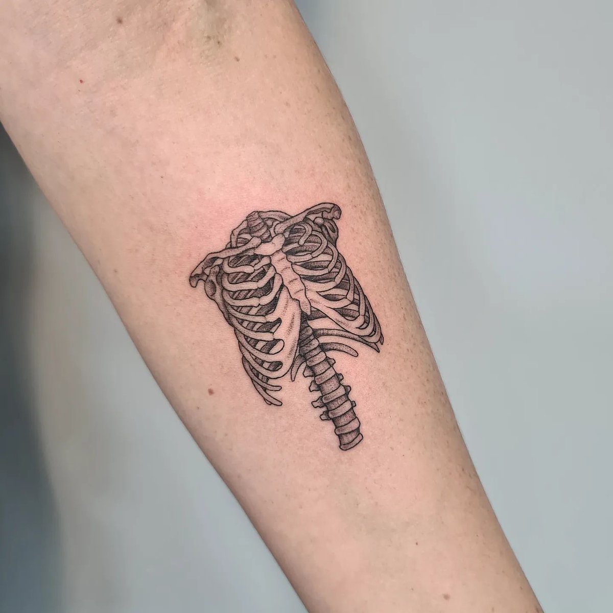 Martins is here for walk in's today! Come on down ASAP to grab something cool! :) #finelinetattoo #anatomy #tattoo #londontattoo #inked #smalltattoos #tattoolife #microtattoo #skeleton #tattooflash
