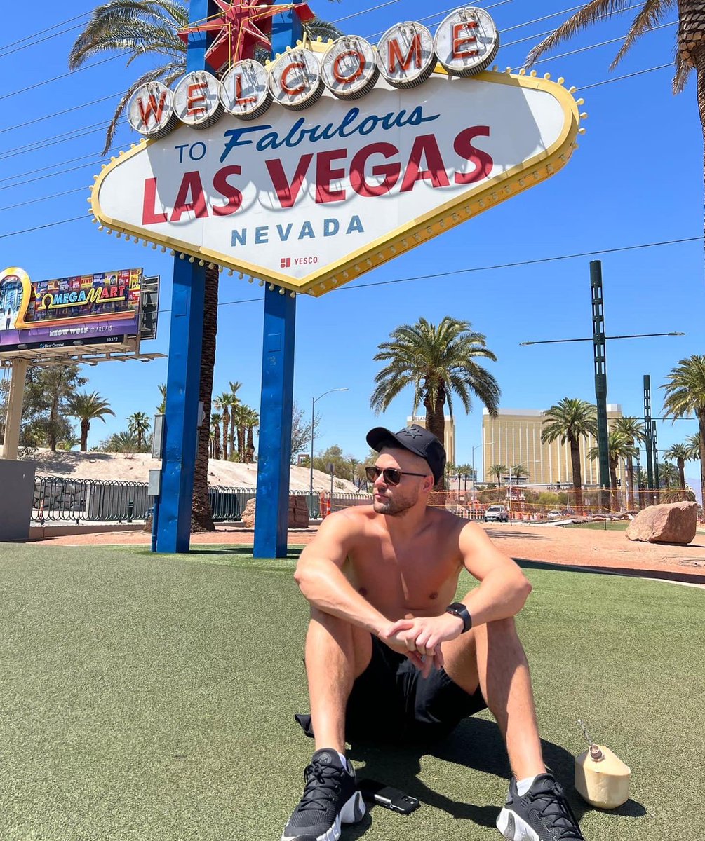 - 𝐀𝐧𝐨𝐭𝐡𝐞𝐫 𝐒𝐞𝐚𝐬𝐨𝐧 𝐈𝐧 𝐓𝐡𝐞 𝐁𝐚𝐠 💼 📈 🇬🇧🇺🇸 - linktr.ee/Vipvegasuk #vegas #sincity