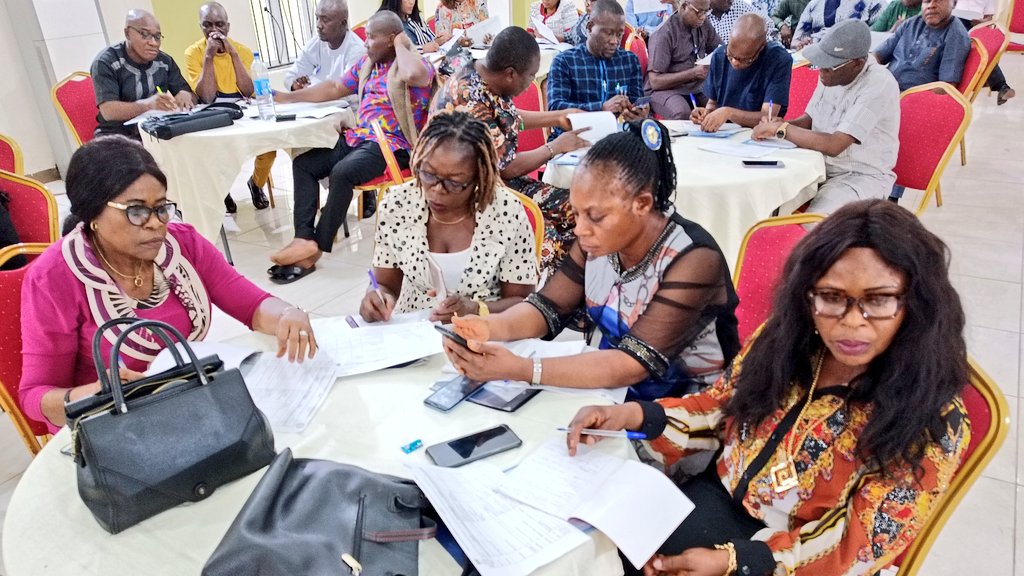 Mrs. Inyang South-East: Zonal Capacity Building Mrs. Dorathy Inyang, Assistant ...