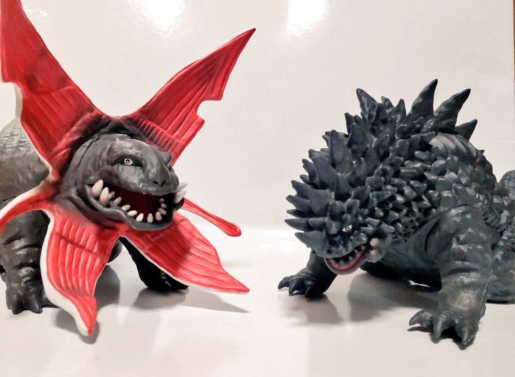 かなめみお スノーゴン 30cm 怪獣 ガレージキット ウルトラマン