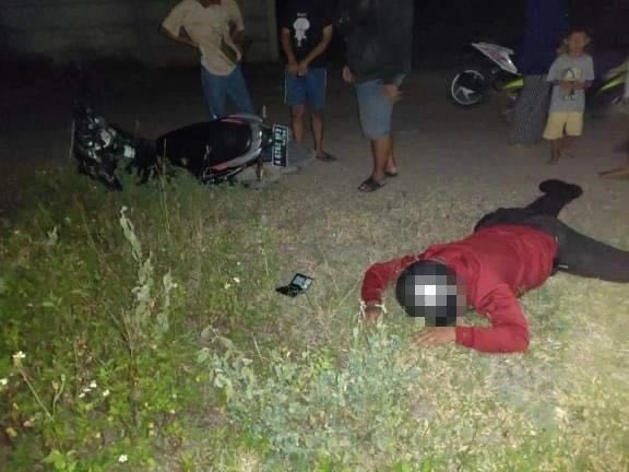 ⚠️⚠️ KORBAN BEGAL DI TANGERANG ⚠️⚠️

Seorang security jadi korban begal kemarin malam di dekat pabrik oppo arah cadas. Korban mengalami retak di bagian kepala. Dari keterangan saksi, modus pelaku adalah manggil korban untuk meminta pertolongan.