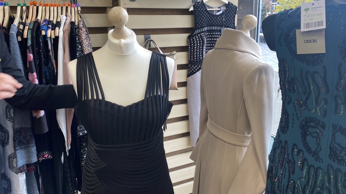 david3012's tweet photo. Started the day visiting @StTeresas shop in #shildon then into #Darlington to see the newly refurbed shop on #HighRow. Looks great - with some fab designer bargains as well! #TeamDarlington #FundingHospiceCare https://t.co/dmlOZG00F8