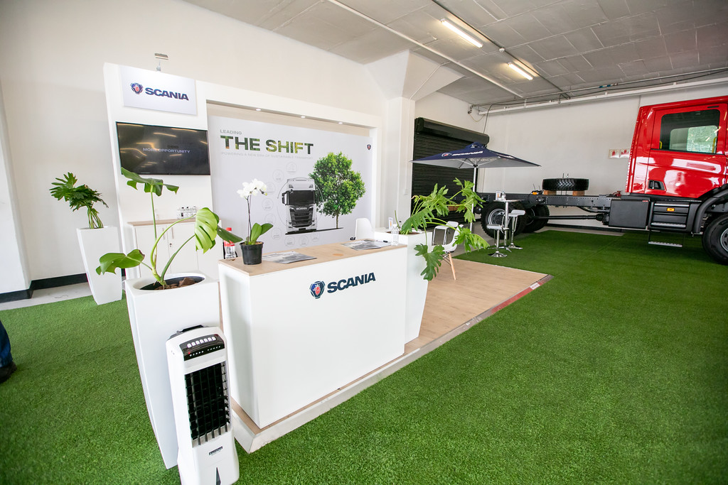 Blue Moon Corporate Communications tweet media