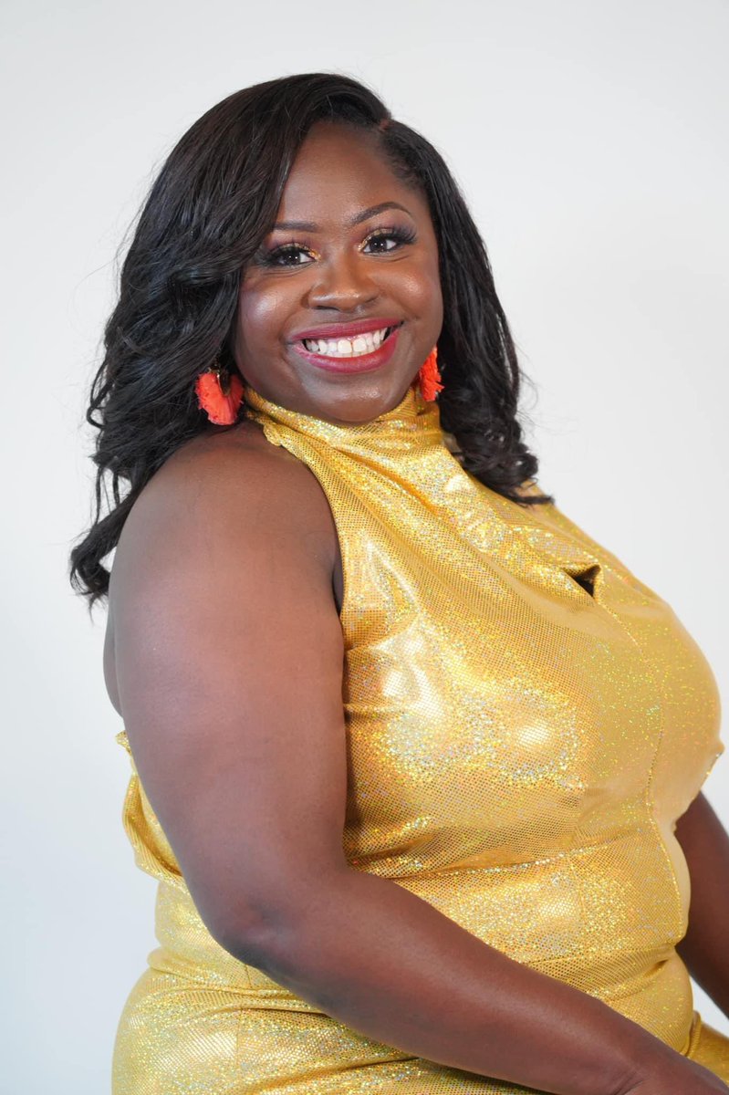 When God becomes the center of your everything! He begins to turn everything around, And literally give you the desires of your heart. God is so real. I can’t say that enough! This smile in this picture pretty much sums up how happy I am!